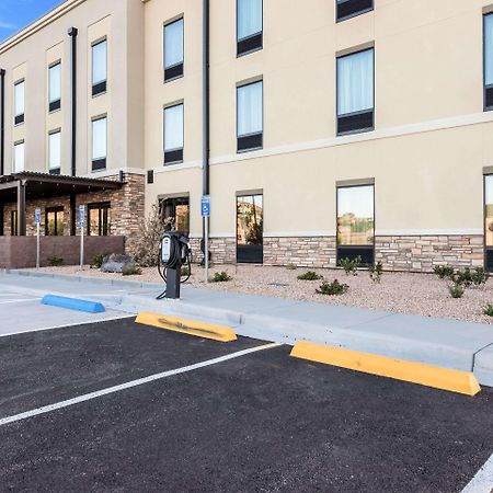 Comfort Inn & Suites Zion Park Area Hurricane Exterior photo